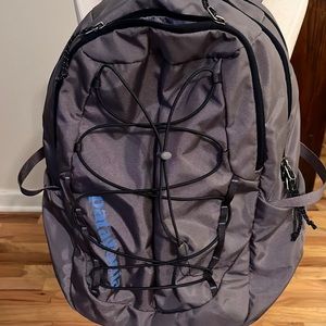 Patagonia chacabuco 28L pack- fits a laptop 15”-iPad compartment